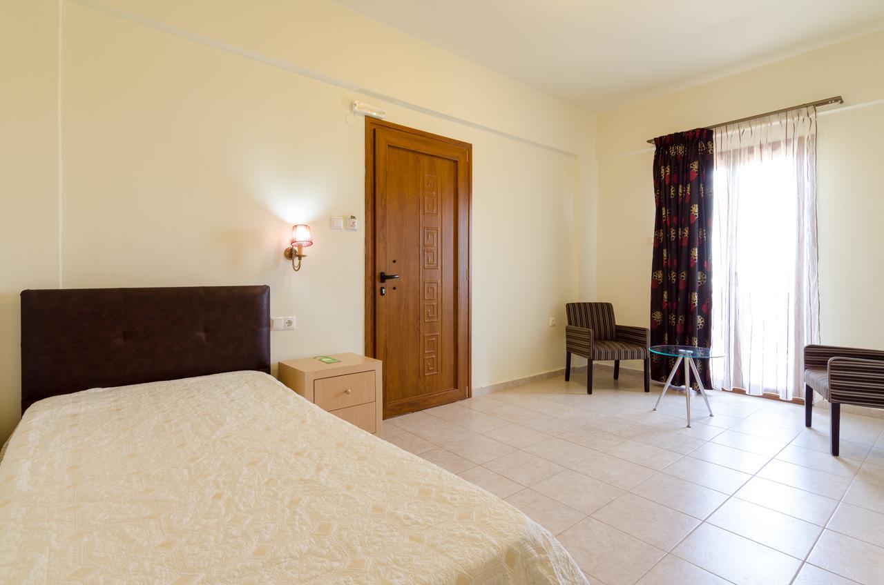 Eleonora Αnissaras Hotel Hersonissos  Exterior photo
